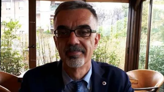 Il prof Luigi Lippi, preside del liceo scientifico “Majorana“ di Capannori. e dell’Istituto Tecnico “Benedetti” di Porcari