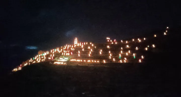 Il presepe luminoso di Manarola (foto d’archivio)