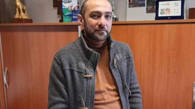 Il professor Giuseppe De Iasi, dirigente del liceo artistico e del Fanfani-Camaiti