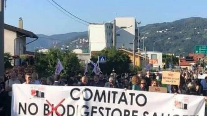 Parte dei rifiuti del Tigullio. in Emilia. Proteste. contro il biodigestore (foto d’archivio)