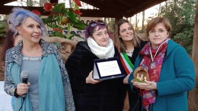 Barbara Pratesi e Elena Fabbri, l’assessore Michelacci e Mariella Fini