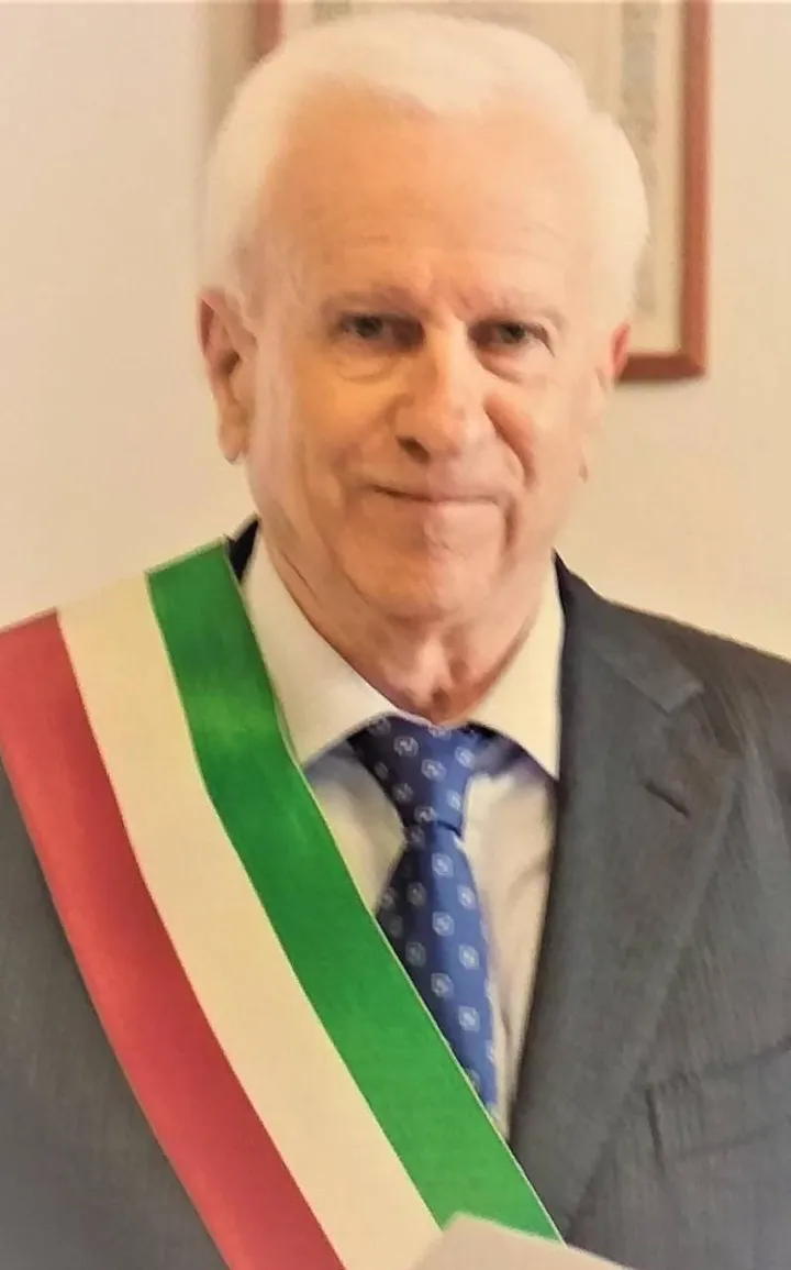 Il sindaco Pietro Mortola