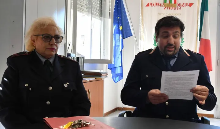La crimonologa Laura Crapanzano con il comandante Giuliano Vitali