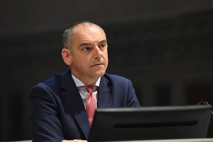 Il presidente della Provincia, Luca Menesini, tira le somme del 2022 e annuncia i progetti per il 2023. (foto Alcide)