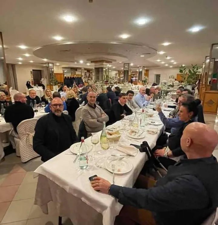 Iscritti e dirigenti di Forza Italia presenti all’incontro