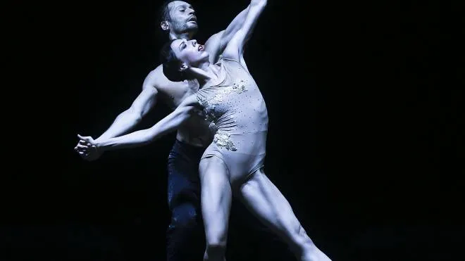 A Fiesole lo spettacolo del coreografo Alberto Canestro dedicato all’arte di. Èdith Piaf