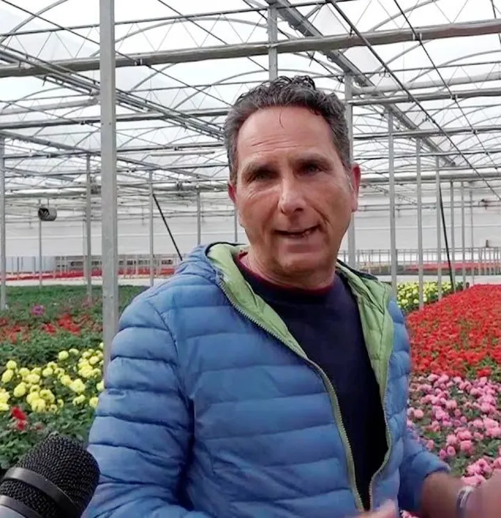 Luca Maffucci racconta i problemi che stanno distruggendo la floricoltura