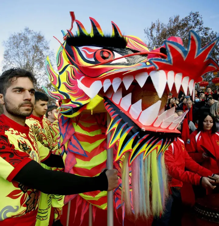 L’11 e il 12 febbraio le tradizionali sfilate del dragone e la danza del leone