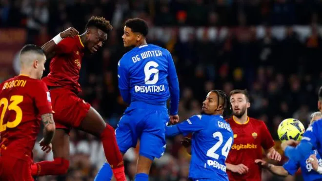 Roma�s Tammy Abraham (L) scores the 2-0 goal during the Italian Serie A soccer match AS Roma vs Empoli FC at Olimpico stadium in Rome, Italy, 04 February 2023. ANSA/ANGELO CARCONI
