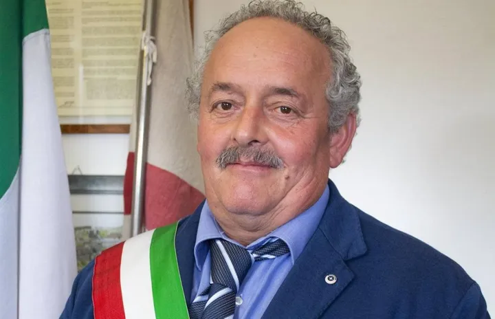 Il sindaco di Serravalle, Piero Lunardi. Il botta e risposta con i dem