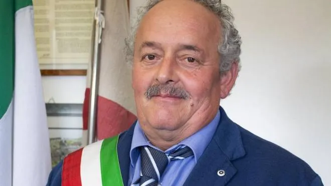 Il sindaco di Serravalle, Piero Lunardi. Il botta e risposta con i dem