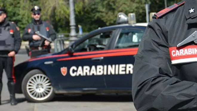 Carabinieri al lavoro (foto di repertorio)