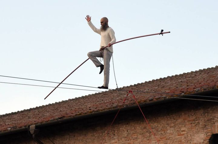 Il funambolo a Perugia (foto Crocchioni)