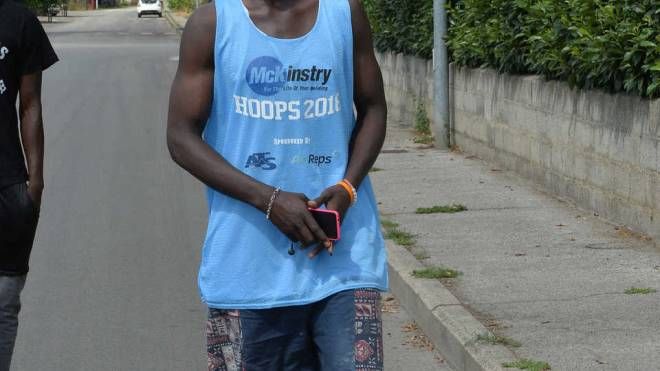 Buba, il 23enne gambiano che ha denunciato lo sparao