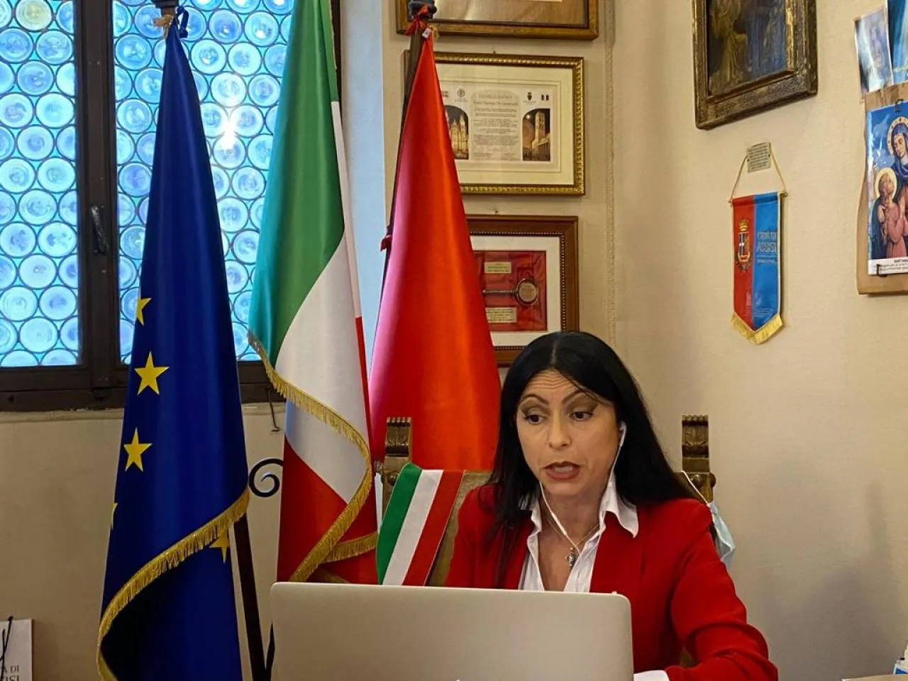 . sindaco di Assisi, Stefania Proietti, ha avanzato la candidatura della città serafica come luogo. dell’evento