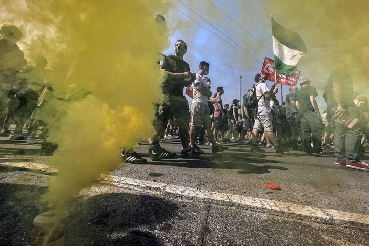 Campi Bisenzio (Firenze), Gkn: manifestazione nazionale per i 422 licenziati (Germogli) 