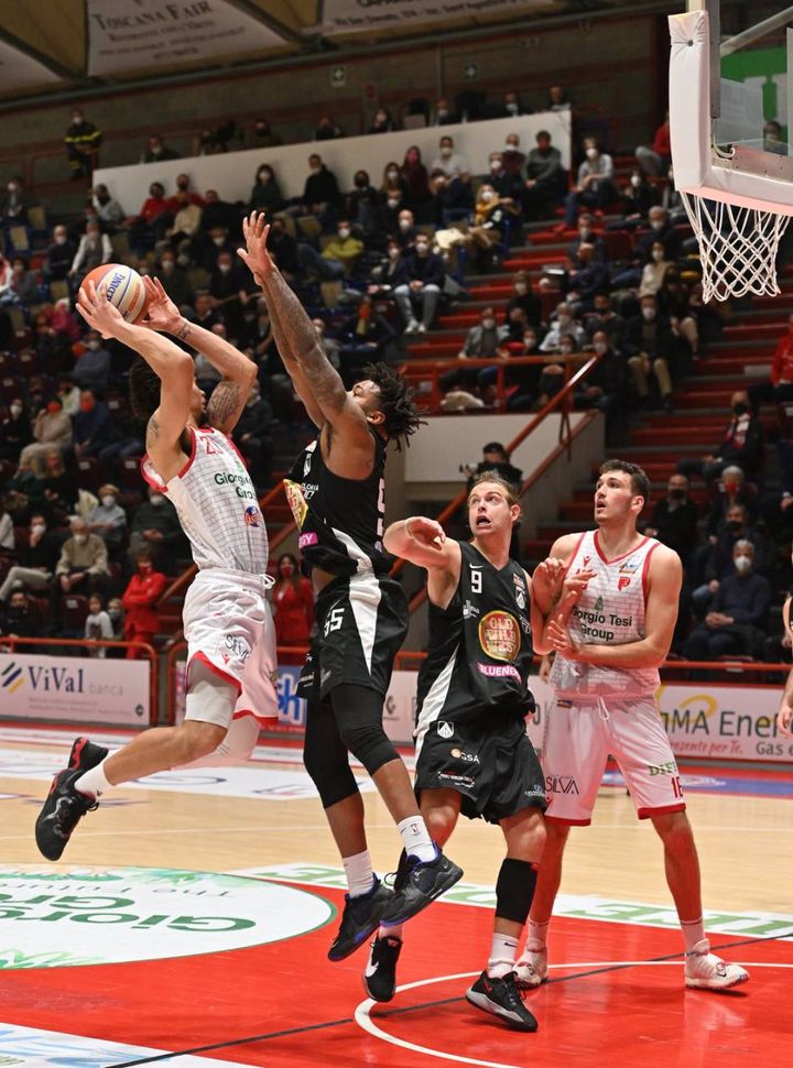 Basket, Pistoia-Udine: le foto  della partita (Castellani)