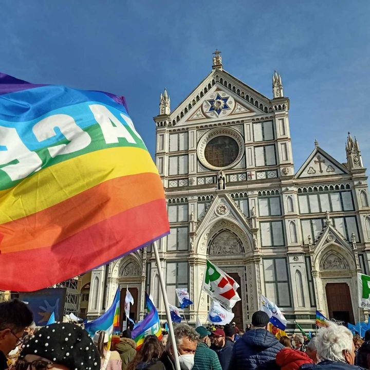 Piazza Santa Croce e la manifestazione