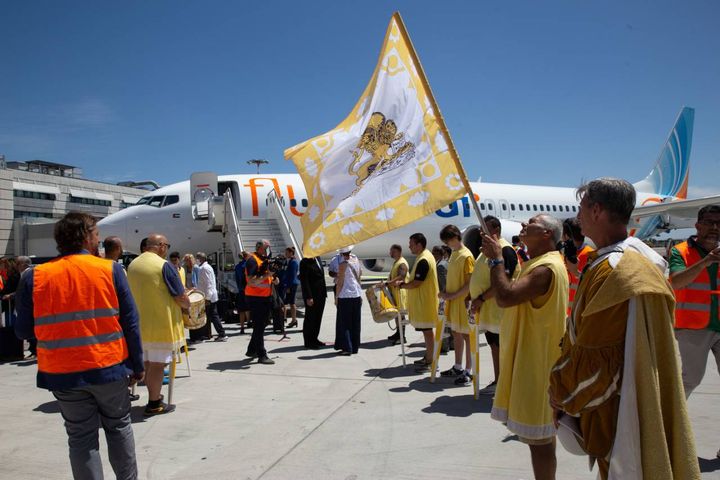 Il volo inaugurale flydubai partito dall'aereporto internazionale Galileo Galilei di Pisa 
(foto Enrico Mattia del Punta)