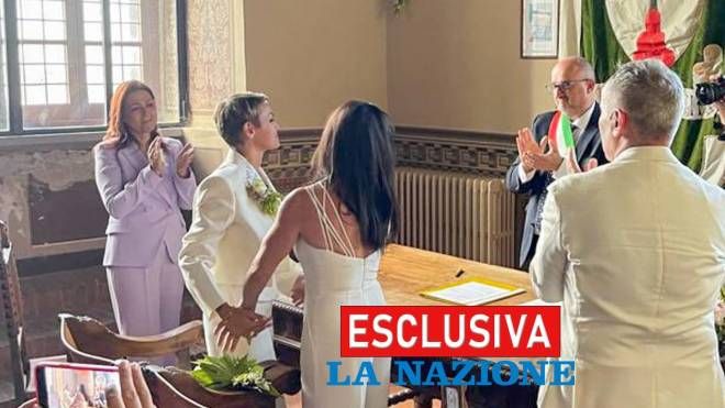 Montalcino (Siena): il matrimonio di Paola Turci e Francesca Pascale (foto Riccardo e Tommaso Germogli)