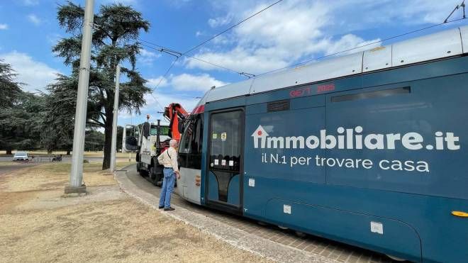 Guasto alla tramvia a Firenze (foto Marco Mori/New Pressphoto)