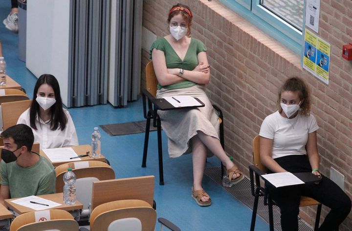 Siena, la prova di ammissione alla facoltà di Medicina e Chirurgia a Siena (Foto Lazzeroni)