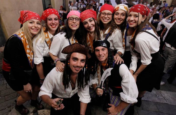 Pirati dei caraibi nel Leocorno: mandano tutti al mare! (Foto Lazzeroni)