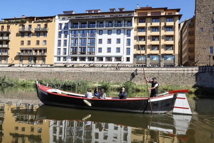 Arnoboat, il viaggio inaugurale (Foto Giuseppe Cabras / New Press Photo) 