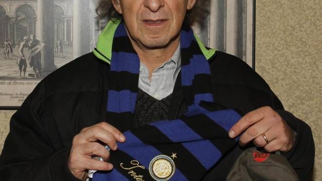 Con la maglia dell'Inter, la sua grande passione (foto Alive)