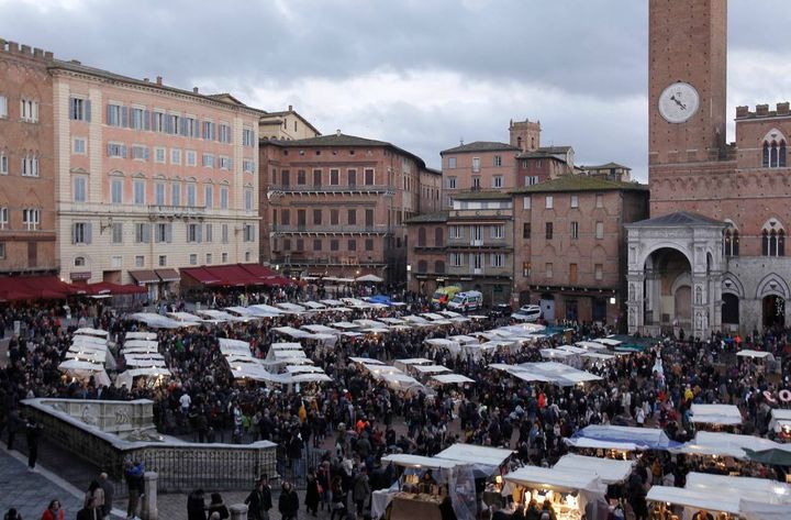 Il Mercato nel Campo (Foto Paolo Lazzeroni)