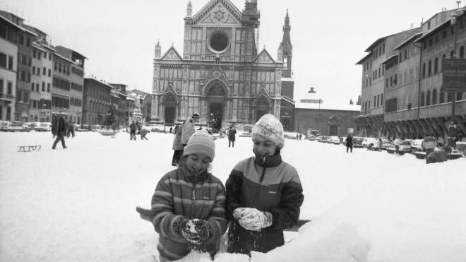 La nevicata del 1985 (Archivio storico New Press Photo)