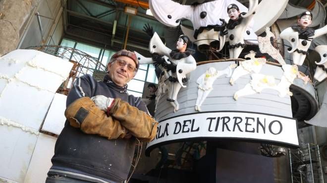 Carnevale di Viareggio 2023: viaggio nella Cittadella dove nascono i Carri (Gianluca Moggi/NewPressphoto)