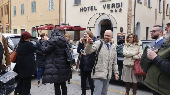 Pisa, ordigno rudimentale inesploso trovato davanti al tribunale. Evacuato il Palazzo di giustizia (Enrico Mattia Del Punta/Valtriani)