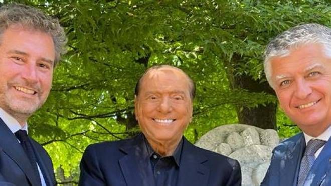 Pardini, eletto sindaco a Lucca, con Silvio Berlusconi e Massimo Mallegni