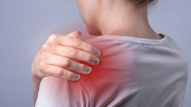 L'usura delle cartilagini causa forte dolore e impossibilità nei movimenti