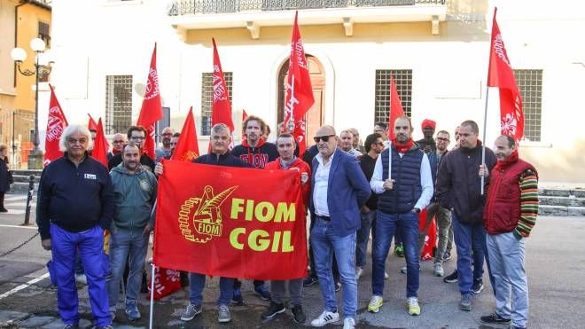 Caro bollette, proteste degli operai a Certaldo (fotocronache Germogli)