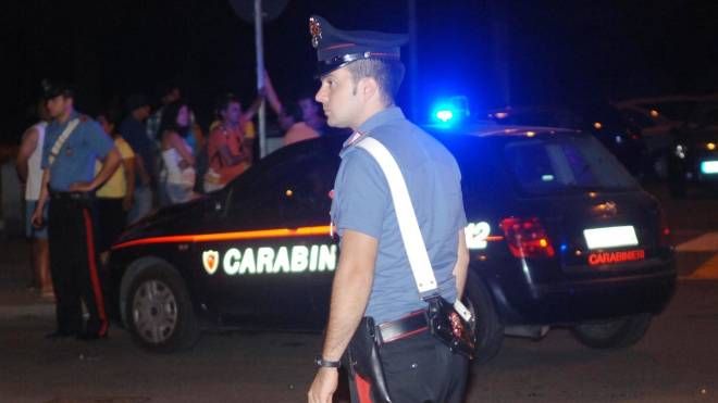 I carabinieri indagano sui fatti avvenuti sabato sera a Castiglion Fiorentino