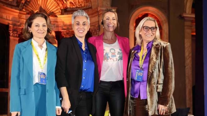 Miriam Frigerio, Cathy La Torre, Monica Peruzzi, Claudia Segre