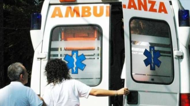 Ambulanza (immagine di repertorio)    